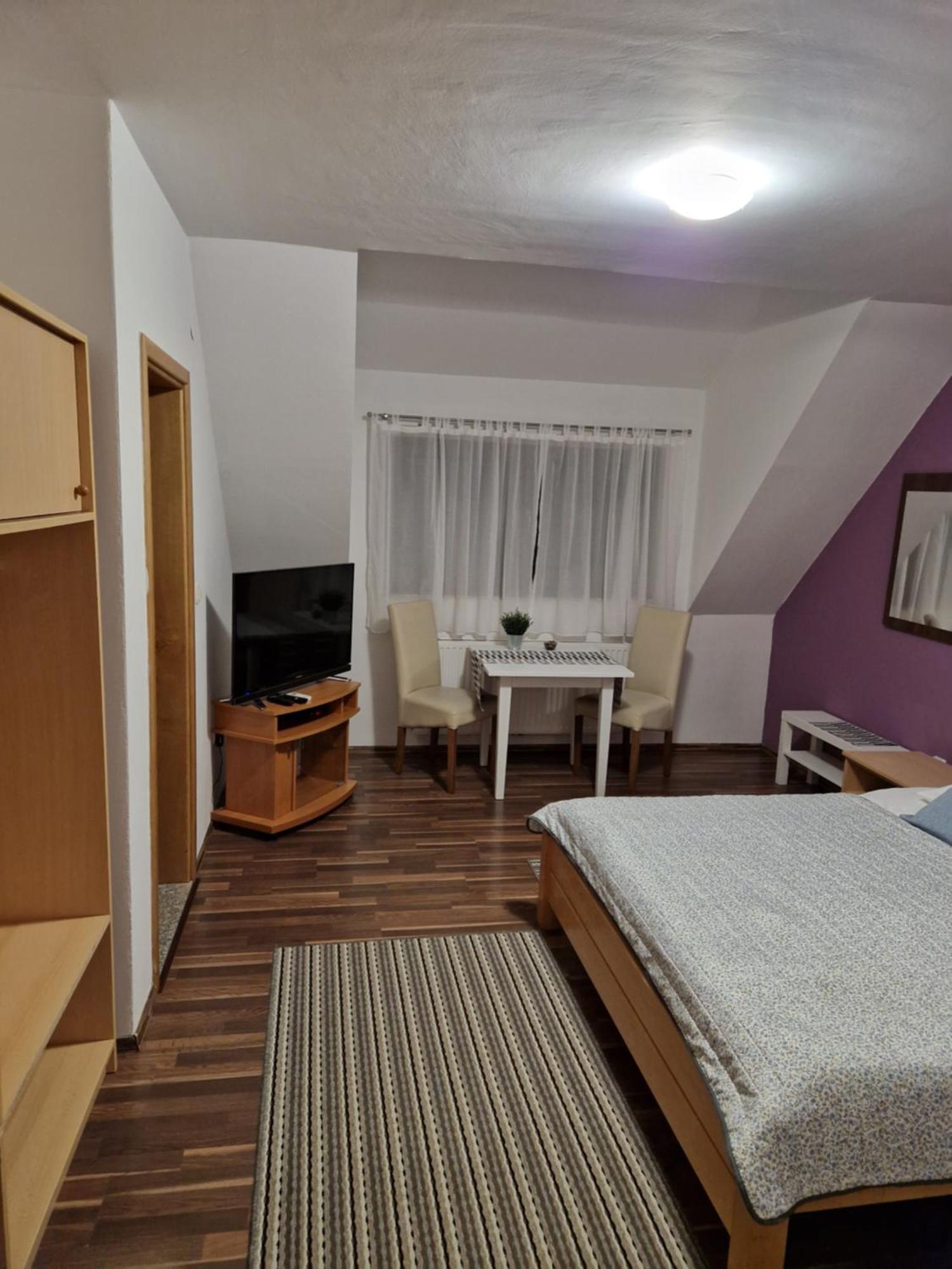 Guest House Wolf II Plitvička Jezera 外观 照片